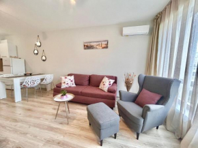 Blue Lagoon Seafront Apartments